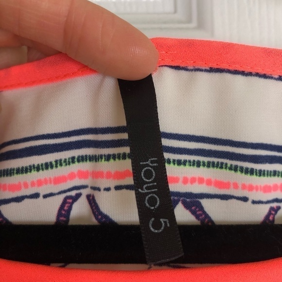 Neon tribal print sheer layered top - Picture 8 of 8